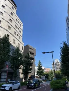 長府新宿ビルの外観