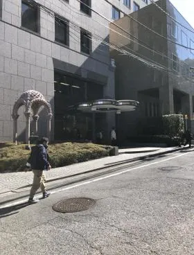 H&Iビルの外観