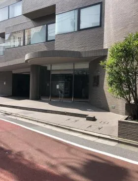 サクセス高田馬場ビルの外観