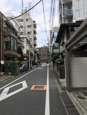信川ハイツビルの外観