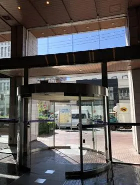 青山小原ビルの外観