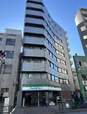 西新宿IKビルの外観