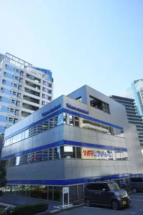 西新宿青木ビルの外観