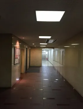新宿タツミビルの外観
