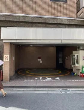 升本ビルの外観
