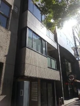 新橋シティビルの外観