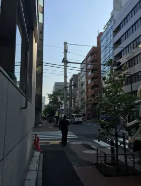 新橋SNビルの外観