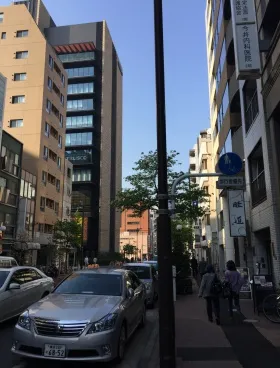 新橋SNビルの外観