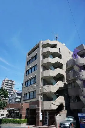 キリン1STビルの外観
