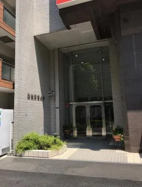 出光新宿ビルの外観