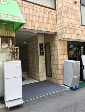 シティプラザ新宿の外観