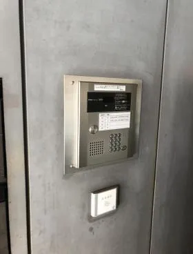 OF信濃町ビルの外観