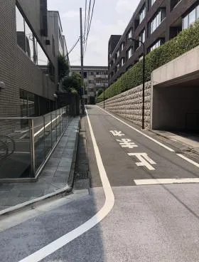 OF信濃町ビルの外観