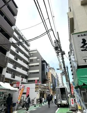 メイト新宿ビルの外観