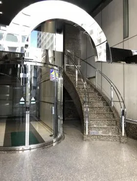 アカネビルの外観