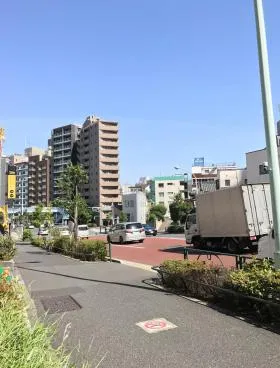 NMF新宿EASTビル(旧新宿EAST)の外観