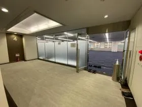 飯田橋ビルの外観