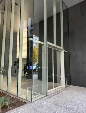 日本ガス協会ビルの外観