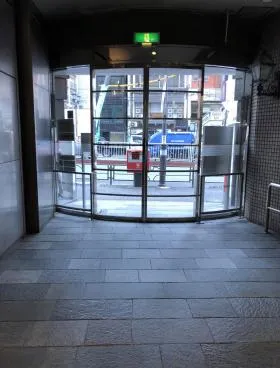 マガジンハウス六本木ビルの外観