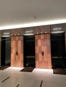 新橋アイマークビルの外観