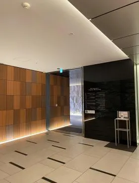 新橋アイマークビルの外観