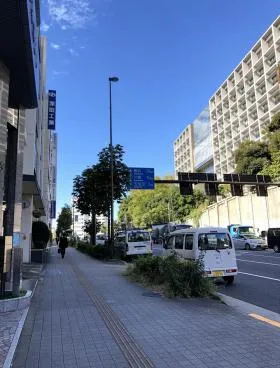 三田マルハチビルディングの外観