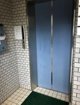 宮崎ビルの外観