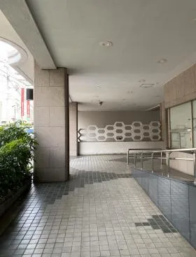 シャトー東洋南青山ビルの外観