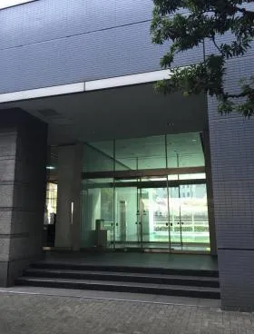 DS海岸ビル(旧プレミア海岸ビル)ビルの外観