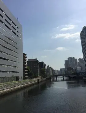 DS海岸ビル(旧プレミア海岸ビル)ビルの外観