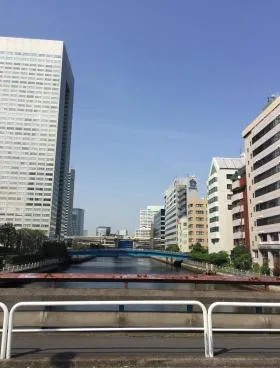 DS海岸ビル(旧プレミア海岸ビル)ビルの外観