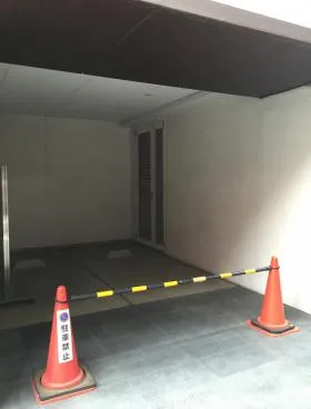 六本木デュープレックスタワーの外観
