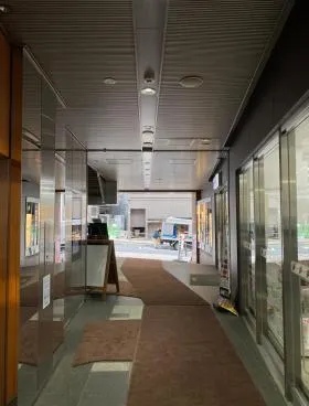 六門ビルの外観