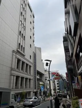 六門ビルの外観