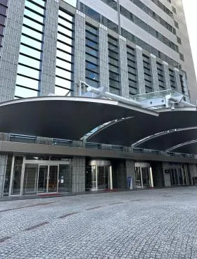 品川イーストワンタワーの外観