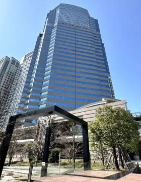 品川イーストワンタワーの外観