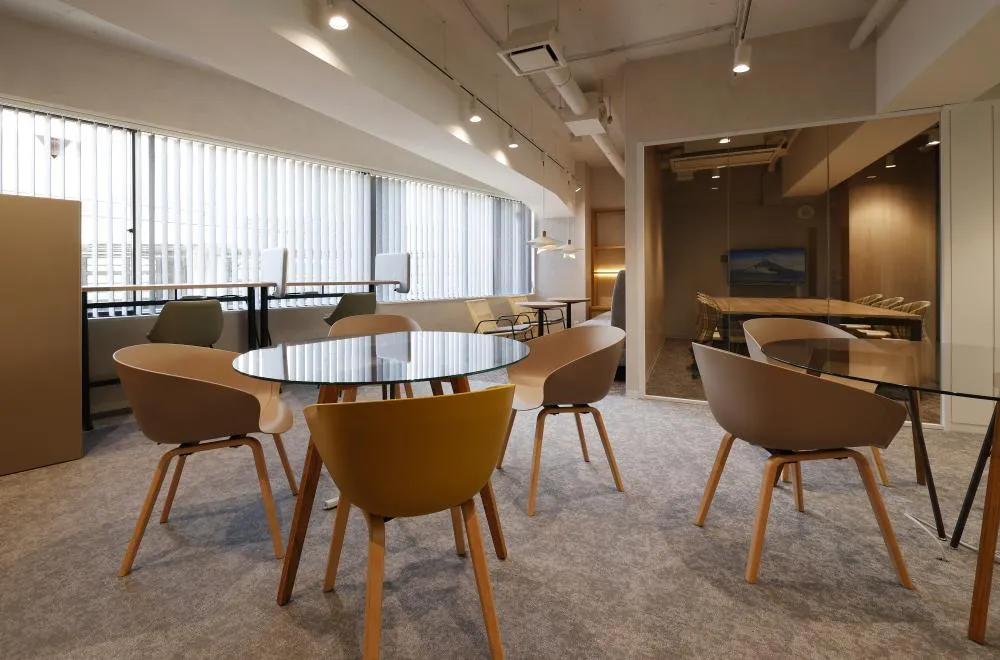 東京都千代田区神田須田町の居抜き賃貸オフィス物件(約45坪) ｜居抜きオフィス物件検索サイト【vivit-ビビット】（4）