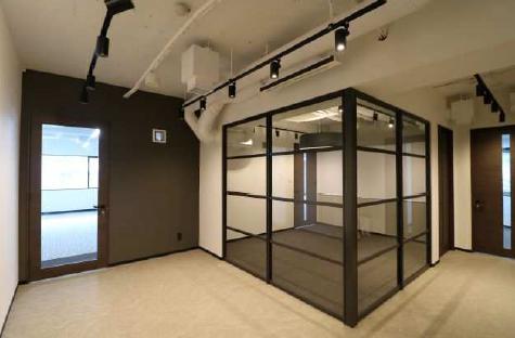 東京都千代田区東神田の居抜き賃貸オフィス物件(約60坪) ｜居抜きオフィス物件検索サイト【vivit-ビビット】（1）