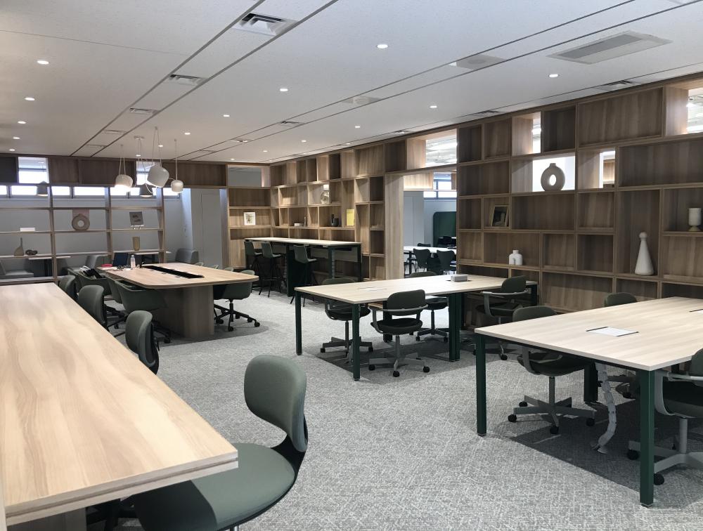 東京都新宿区下宮比町の居抜き賃貸オフィス物件(約105坪) ｜居抜きオフィス物件検索サイト【vivit-ビビット】（1）