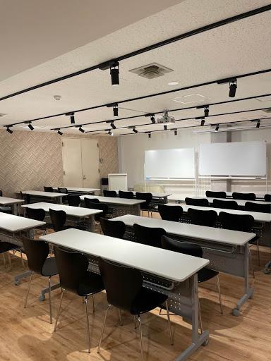 東京都港区六本木の居抜き賃貸オフィス物件(約125坪) ｜居抜きオフィス物件検索サイト【vivit-ビビット】（1）