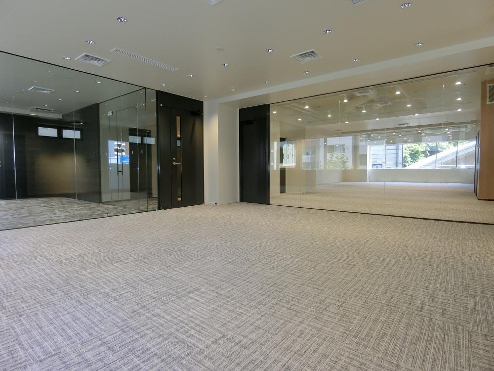 東京都港区東麻布の居抜き賃貸オフィス物件(約55坪) ｜居抜きオフィス物件検索サイト【vivit-ビビット】（1）