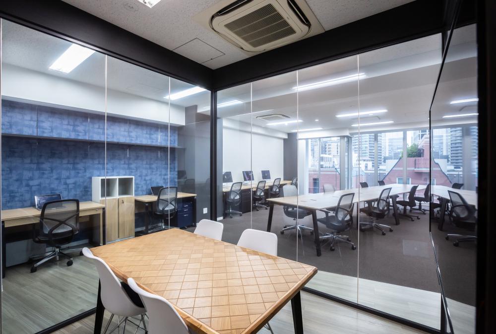 東京都港区赤坂の居抜き賃貸オフィス物件(約30坪) ｜居抜きオフィス物件検索サイト【vivit-ビビット】（1）