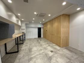 東京都港区南麻布の居抜き賃貸オフィス物件(約50坪) ｜居抜きオフィス物件検索サイト【vivit-ビビット】（サムネイル3）