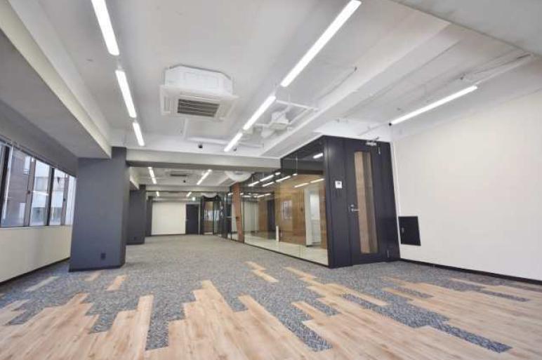 東京都中央区日本橋茅場町の居抜き賃貸オフィス物件(約50坪) ｜居抜きオフィス物件検索サイト【vivit-ビビット】（1）