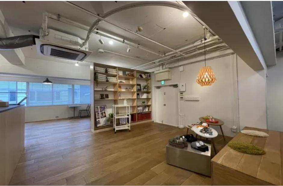 東京都渋谷区神宮前の居抜き賃貸オフィス物件(約45坪) ｜居抜きオフィス物件検索サイト【vivit-ビビット】（1）