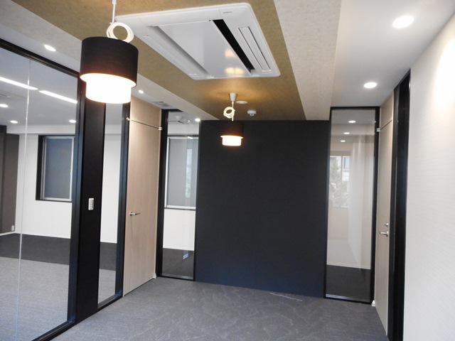 会議室2部屋 ハーフセットアップの居抜き賃貸オフィス物件(約60坪) ｜居抜きオフィス物件検索サイト【vivit-ビビット】（1）