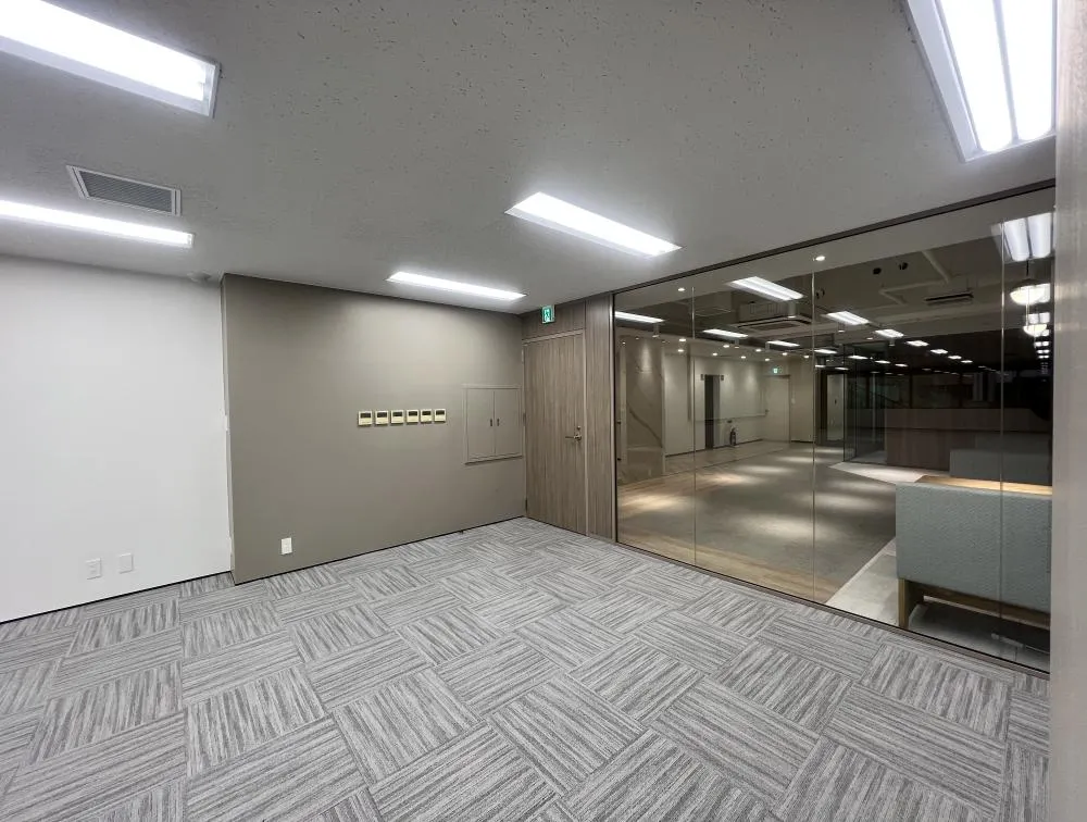 会議室付き！ 男女別トイレ！の居抜き賃貸オフィス物件(約70坪) ｜居抜きオフィス物件検索サイト【vivit-ビビット】（9）
