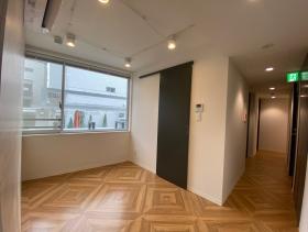 東京都渋谷区恵比寿の居抜き賃貸オフィス物件(約30坪) ｜居抜きオフィス物件検索サイト【vivit-ビビット】（サムネイル9）
