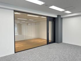 東京都文京区本郷の居抜き賃貸オフィス物件(約75坪) ｜居抜きオフィス物件検索サイト【vivit-ビビット】（サムネイル4）