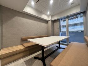 会議室付き！ 男女別トイレ！の居抜き賃貸オフィス物件(約40坪) ｜居抜きオフィス物件検索サイト【vivit-ビビット】（サムネイル10）